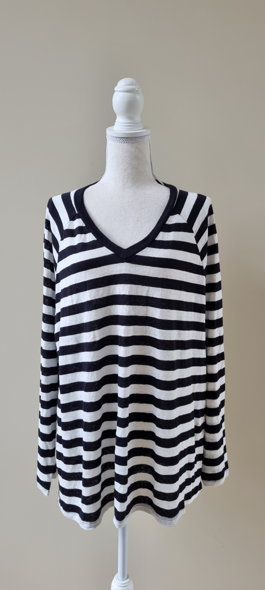 Emerge Linen Top size 24