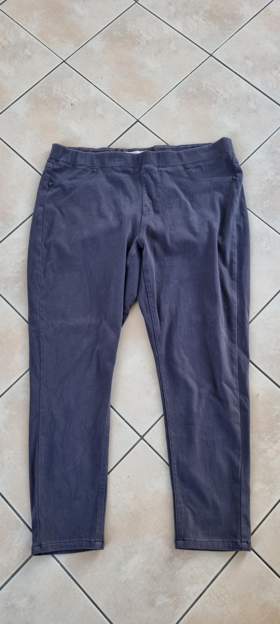 Virtuelle Jeans size 22