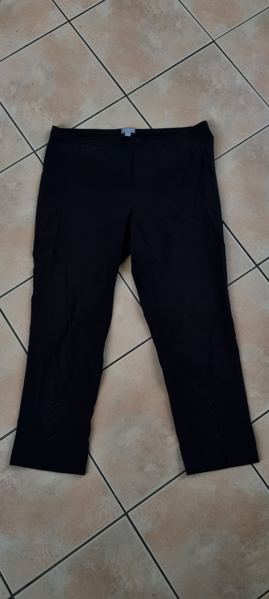 Verge Black Acrobat Pants size 16