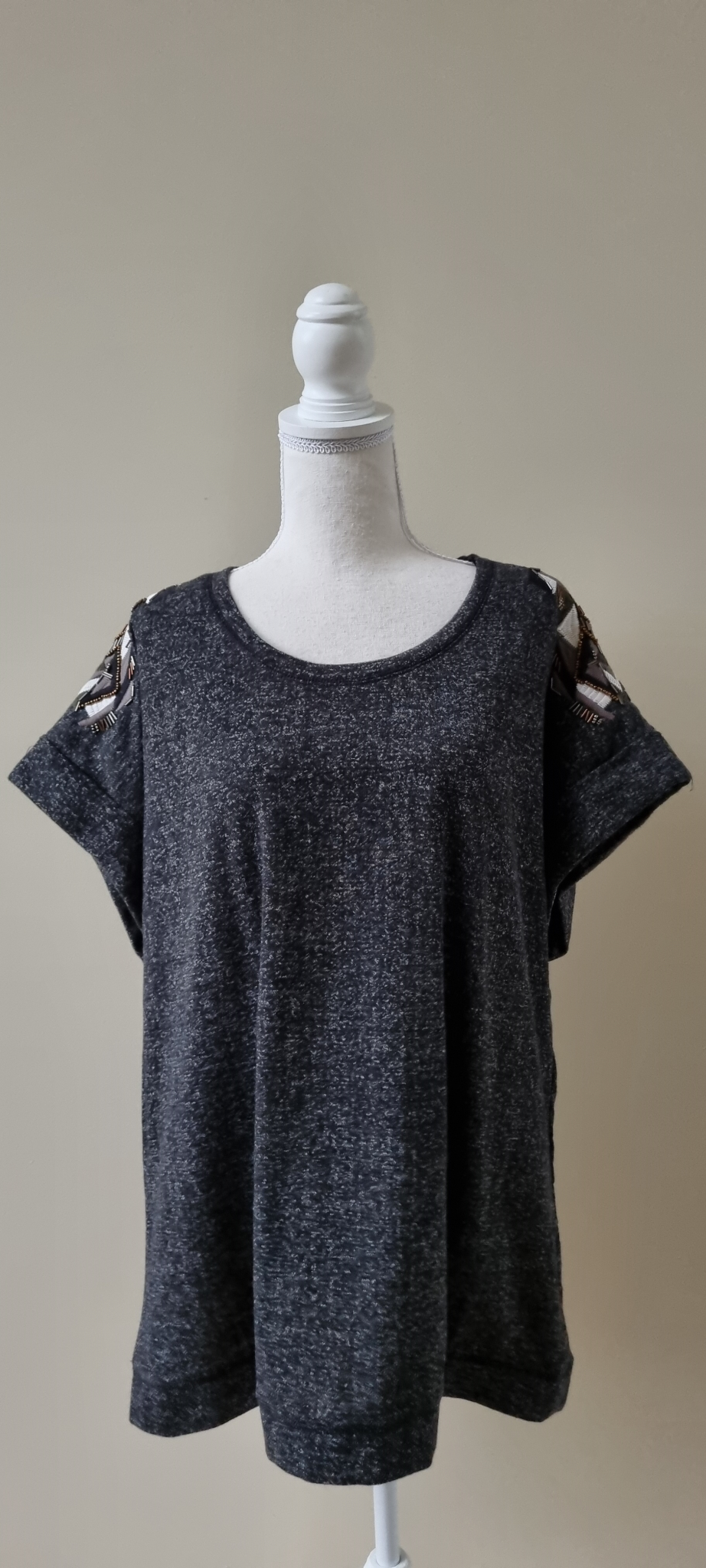 City Chic Top size M / 18 NEW WITH TAG