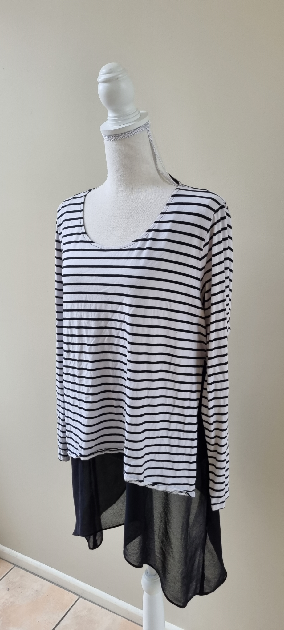 Augustine Tunic Top size XL, image 2