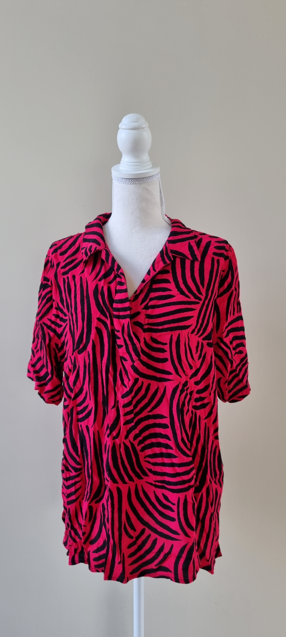 TS Taking Shape Tunic Top size 16