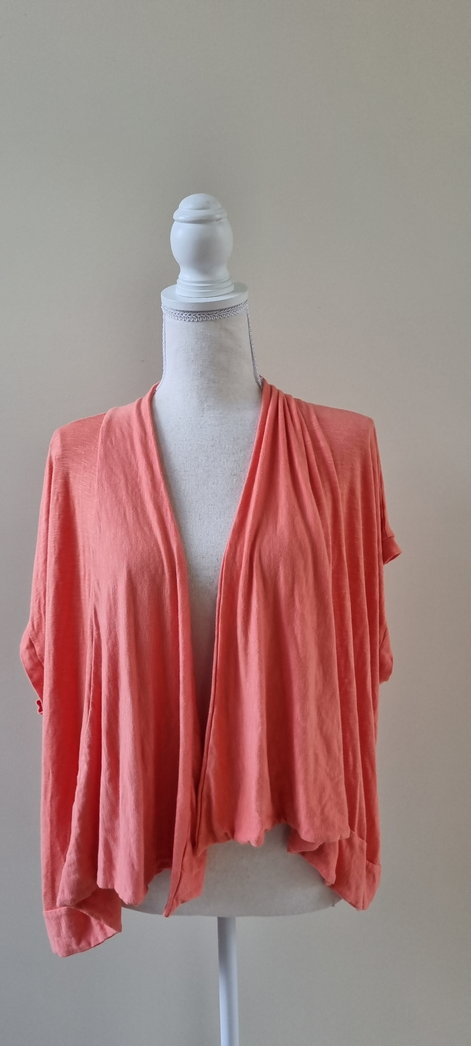 Virtu Shrug Cardigan Size M / 18