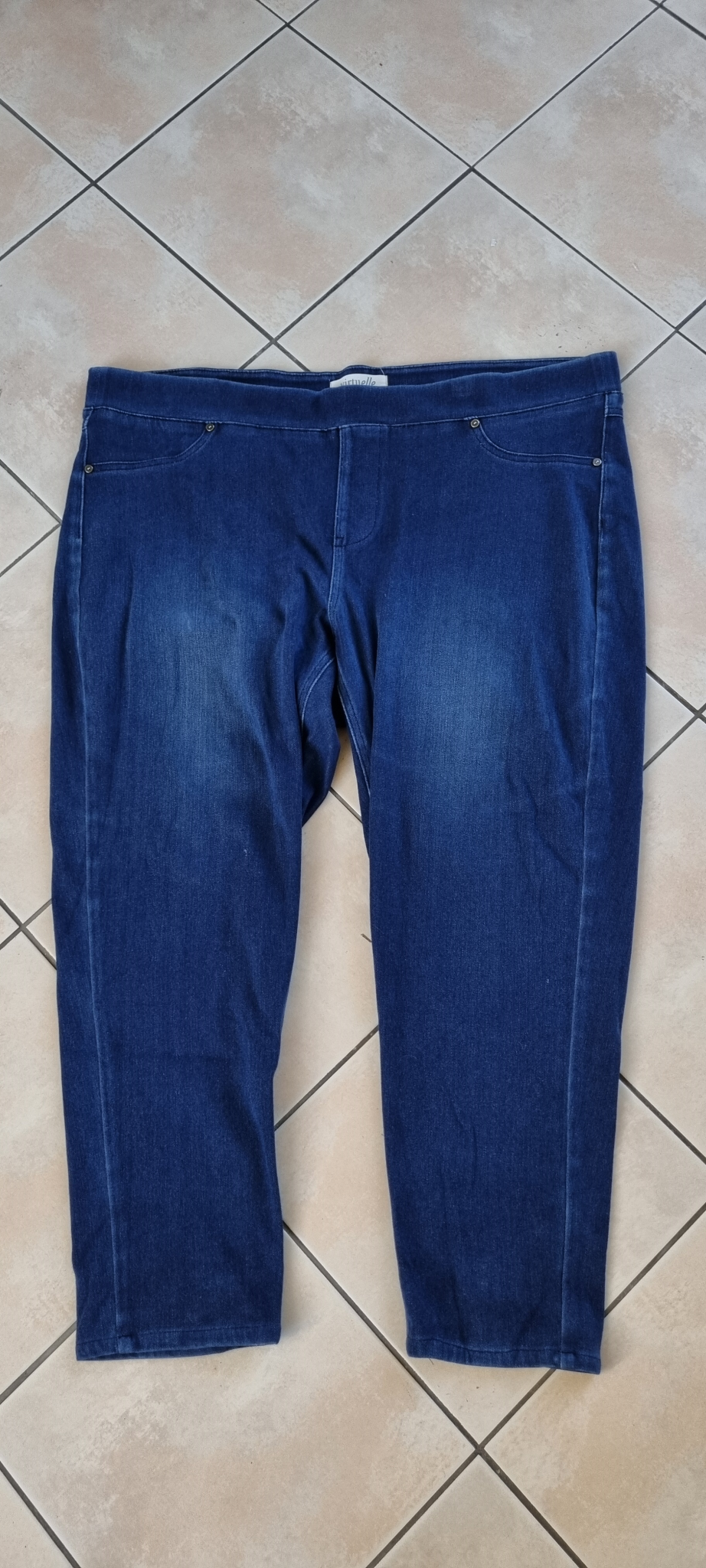 Virtuelle Blue Jeans size 22