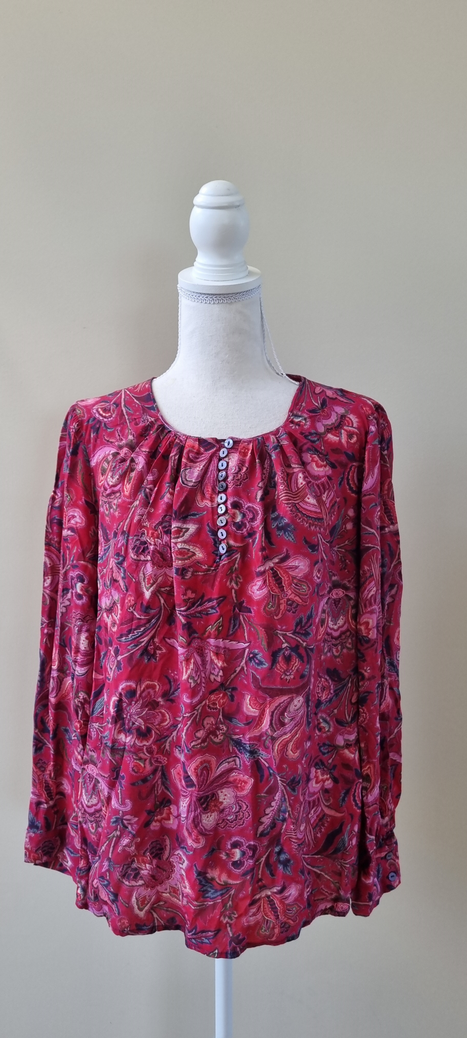 Blue Illusion Top size 3L / 18