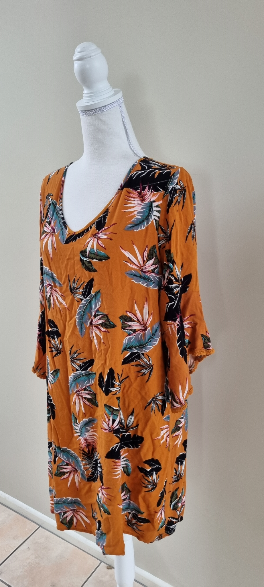 Zafina Dress Size 16, image 2