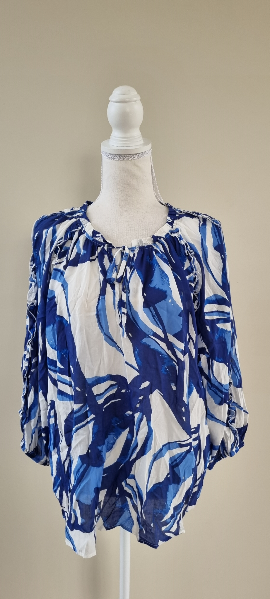 Whistle Top size 14