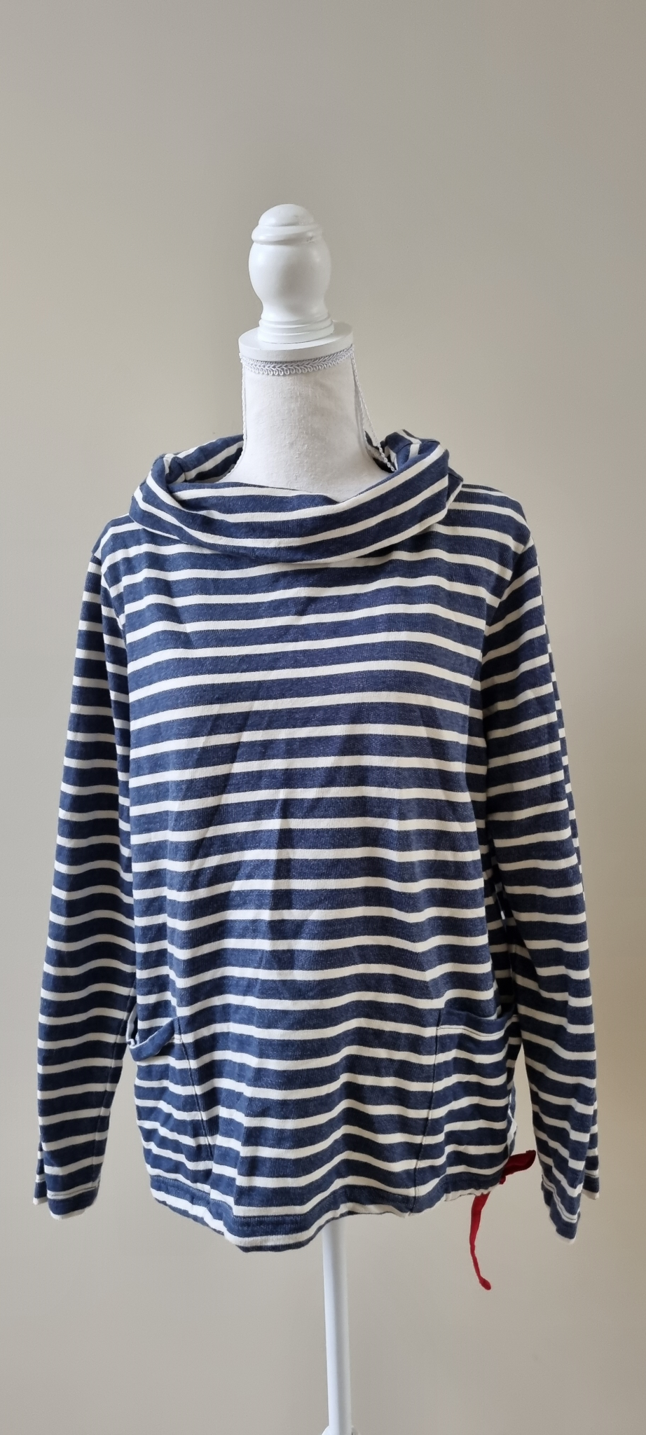 Seasalt Sweatshirt Top size 16