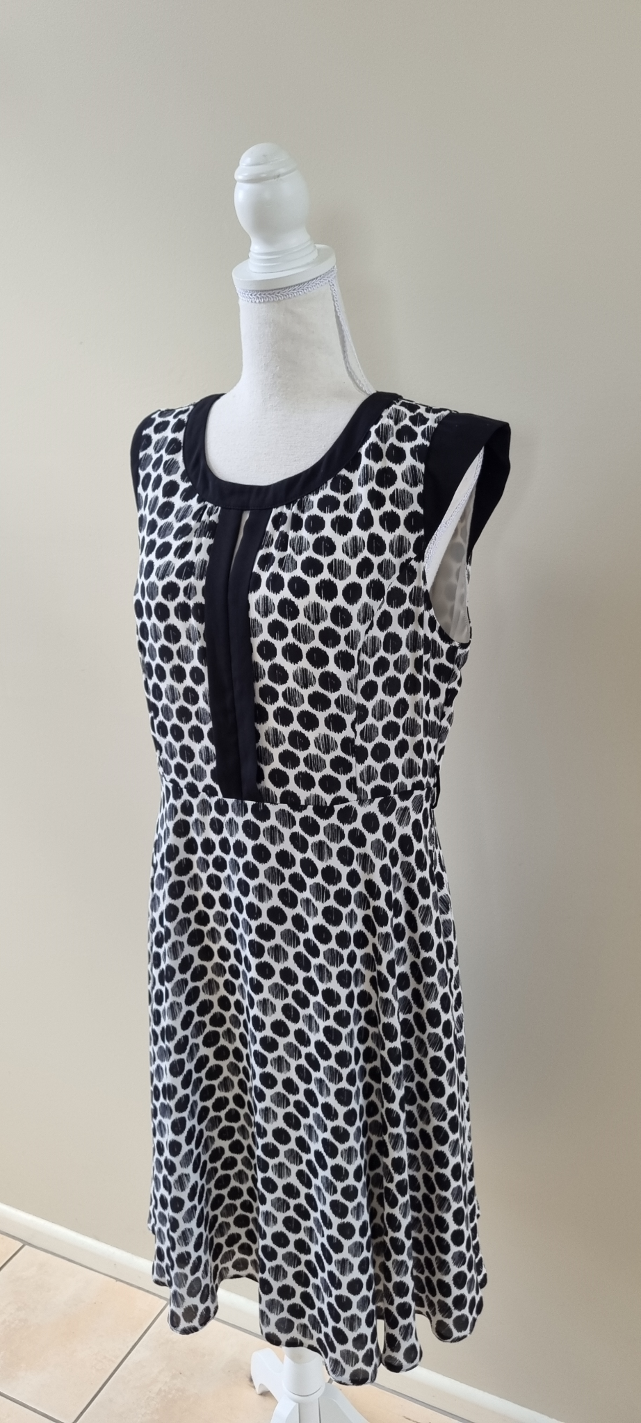 Max Dress size 14, image 2