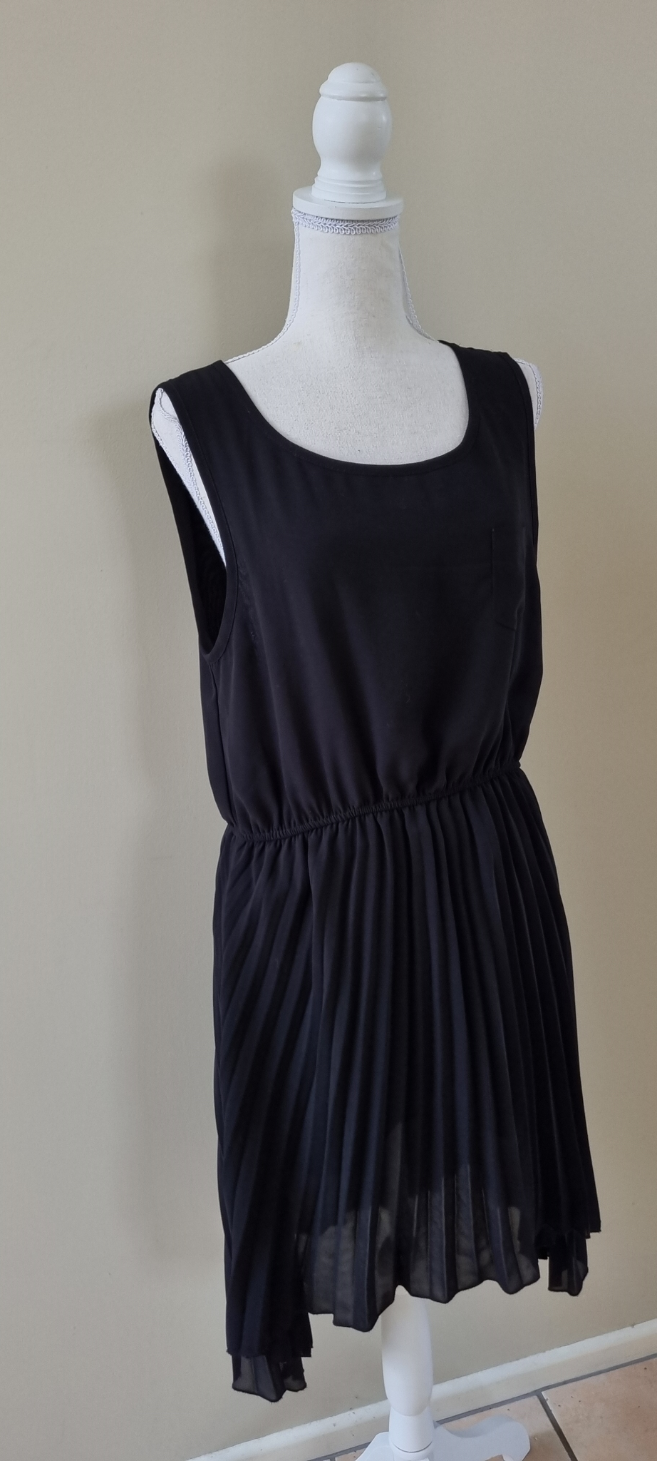 Decjuba Dress size 14, image 2