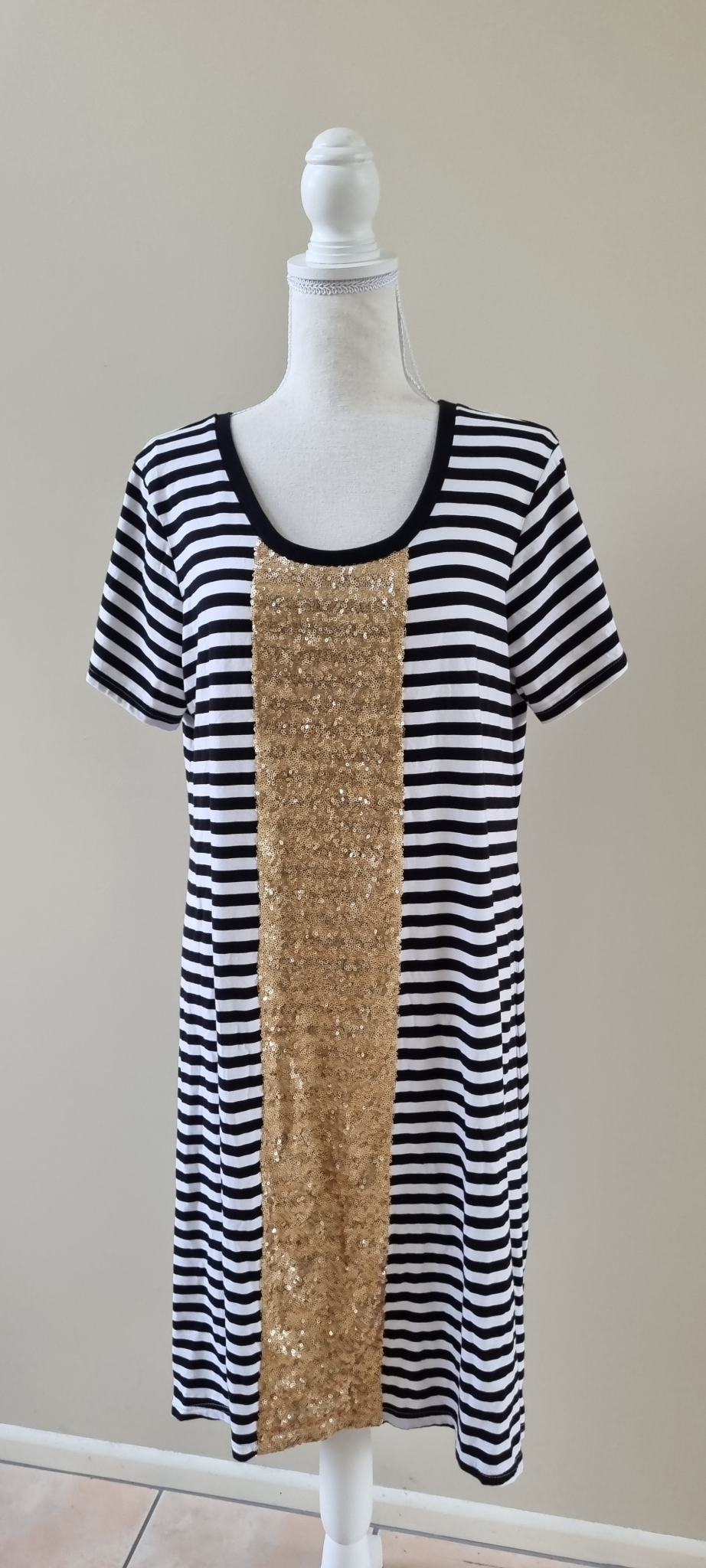 Stella Royal Dress Size 16