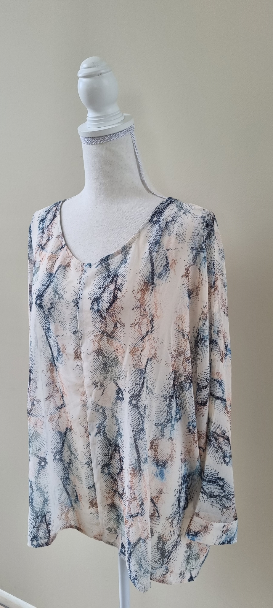 Sara Tunic Top size 20 NEW WITH TAG, image 2