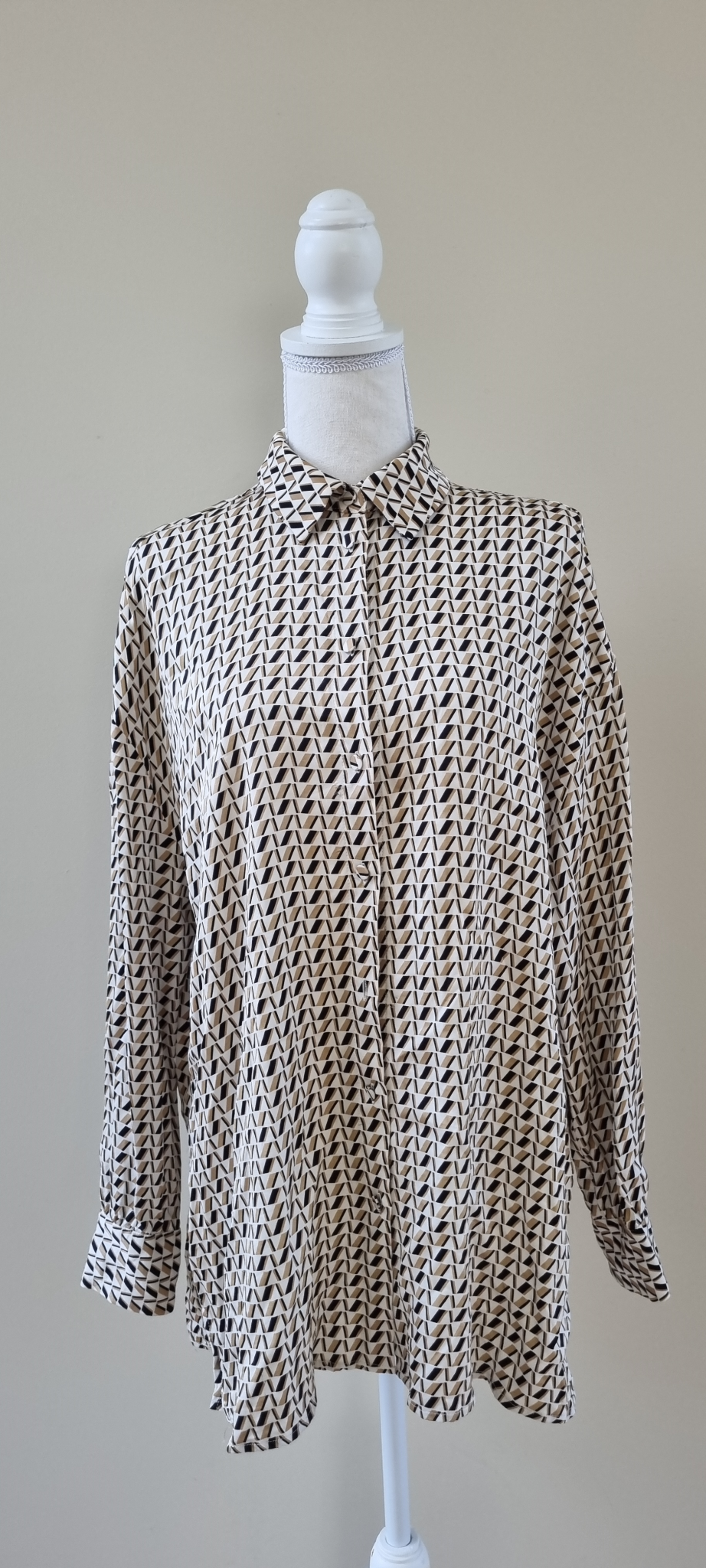 Decjuba Tunic Shirt size 16