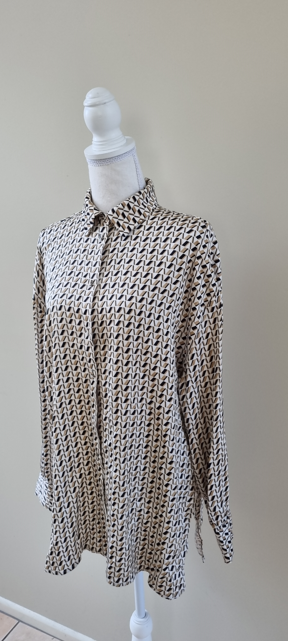 Decjuba Tunic Shirt size 16, image 2