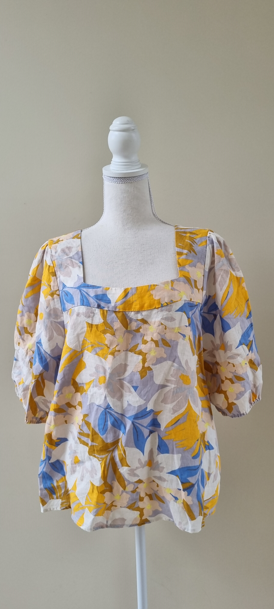 Zest Linen Top size 16