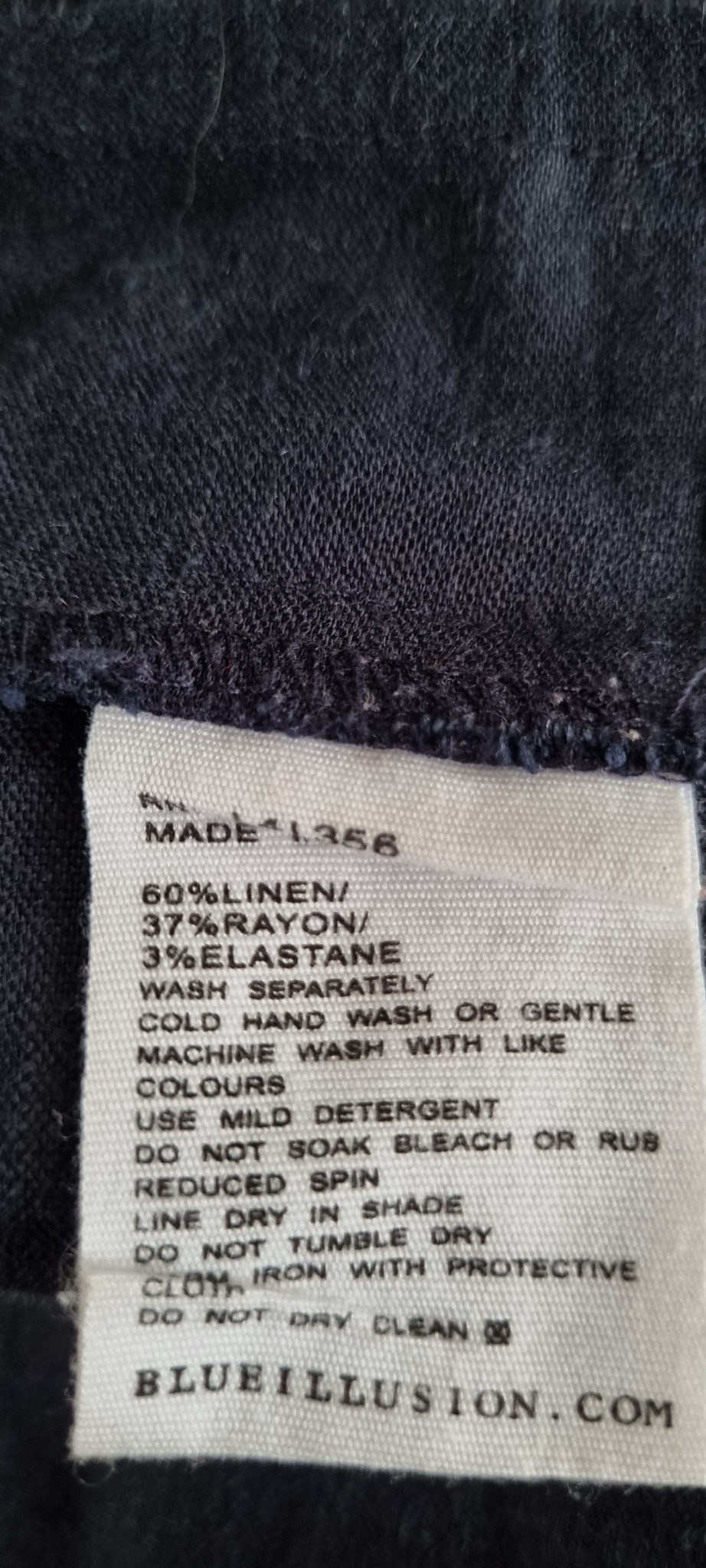 Blue Illusion Linen Blend Shorts size L, image 2
