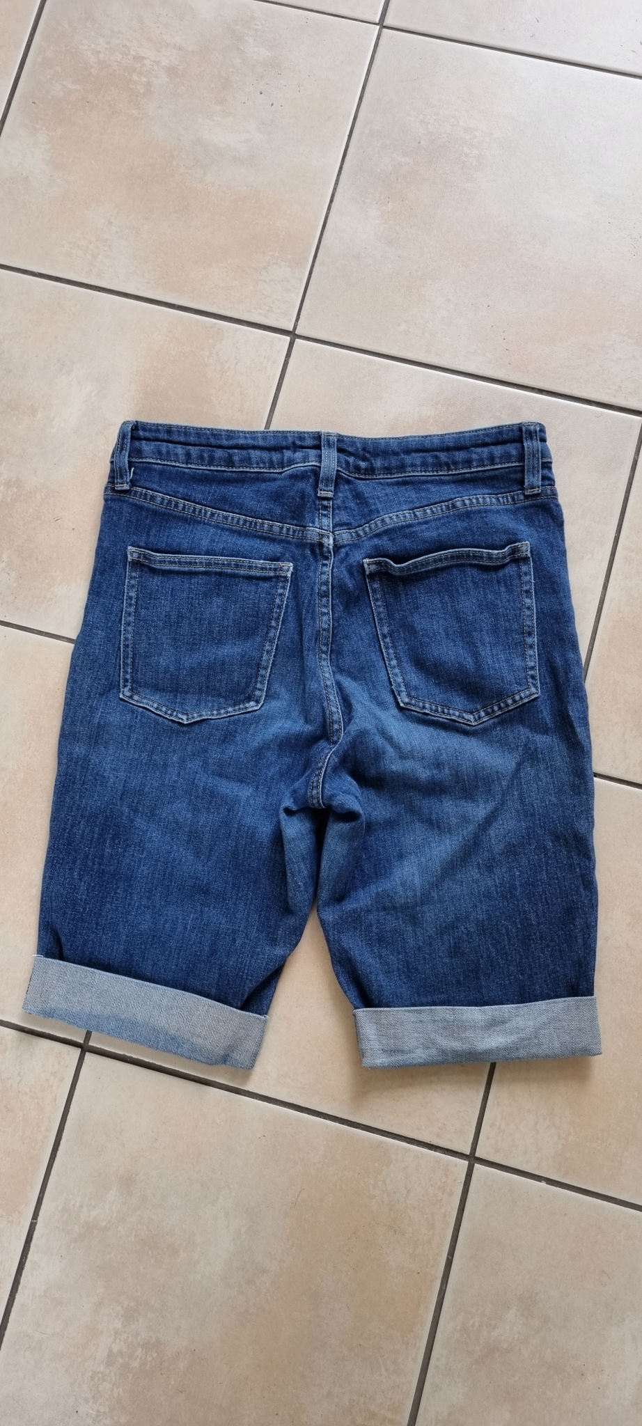Uniqlo Blue Denim Shorts size 10, image 2