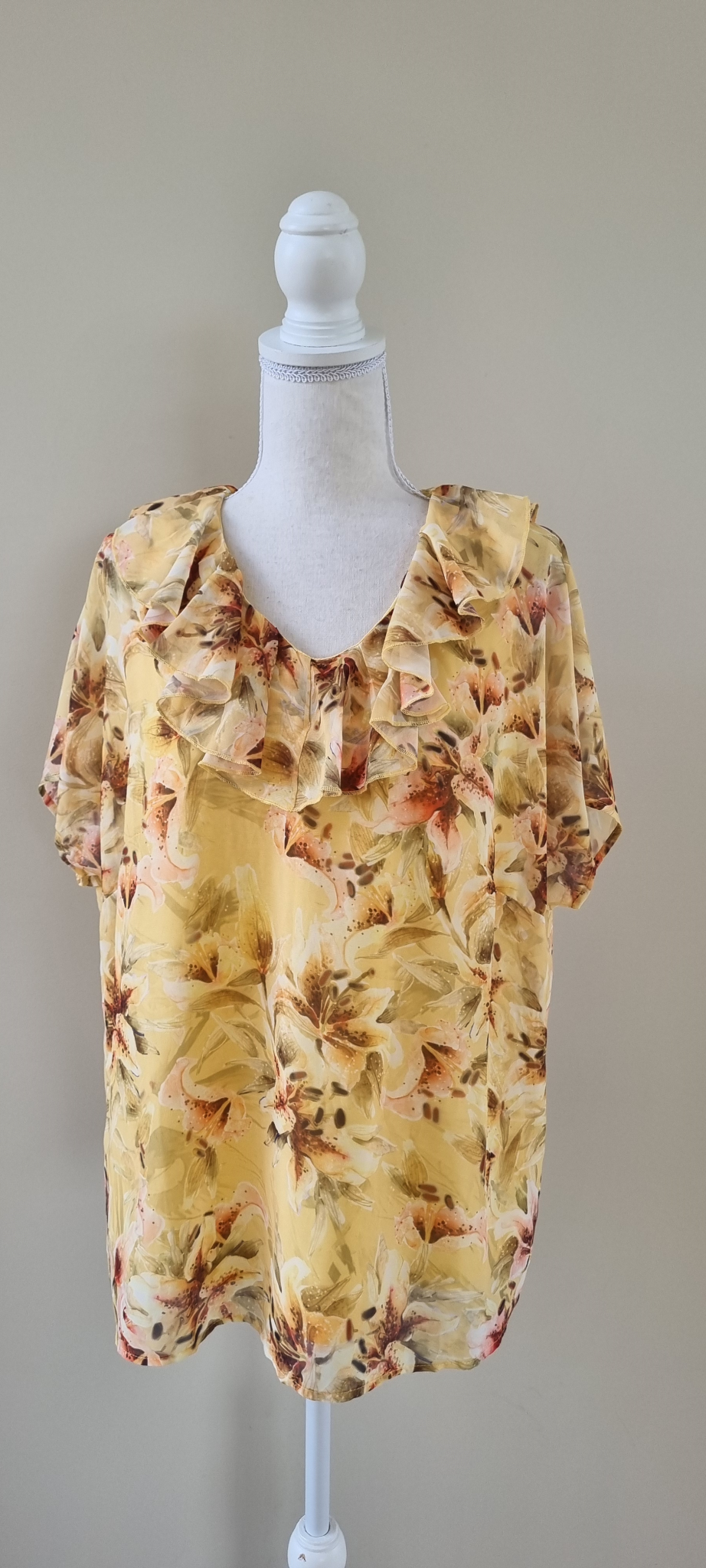 European Collection Top size 14