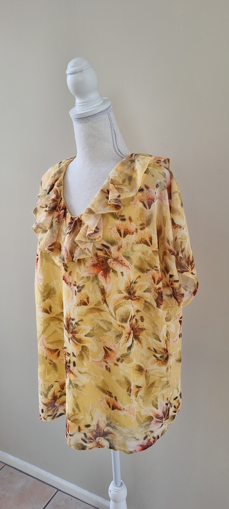 European Collection Top size 14, image 2