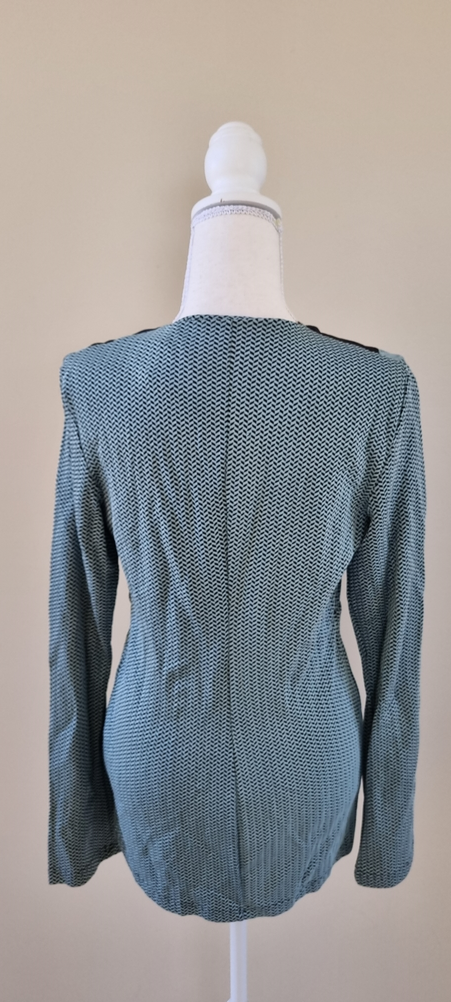 Annah Stretton Top size M, image 3