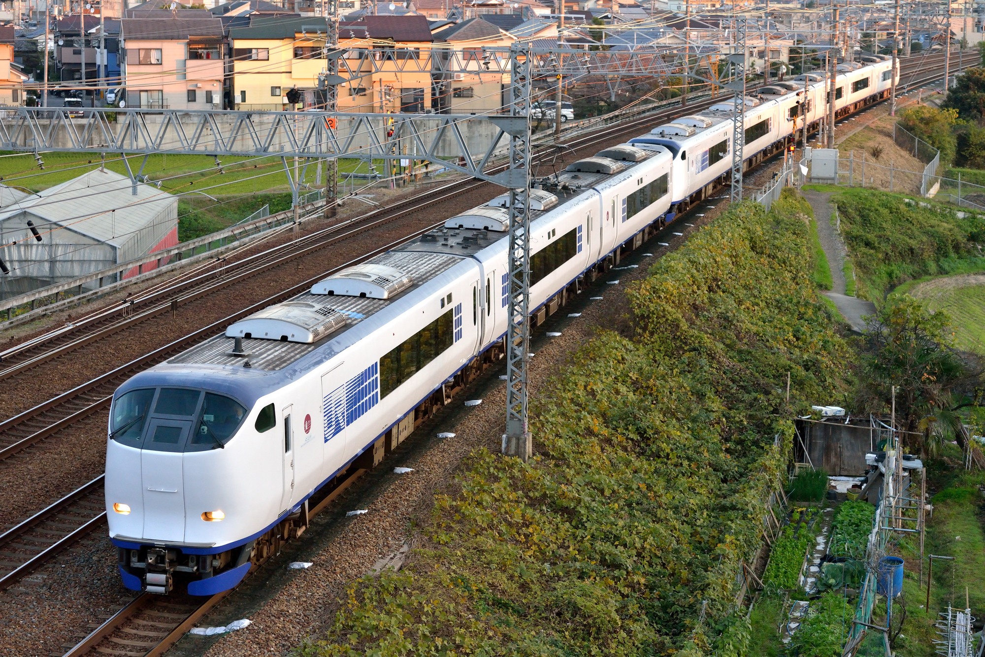 0b9d2415-202b-4d17-86c0-