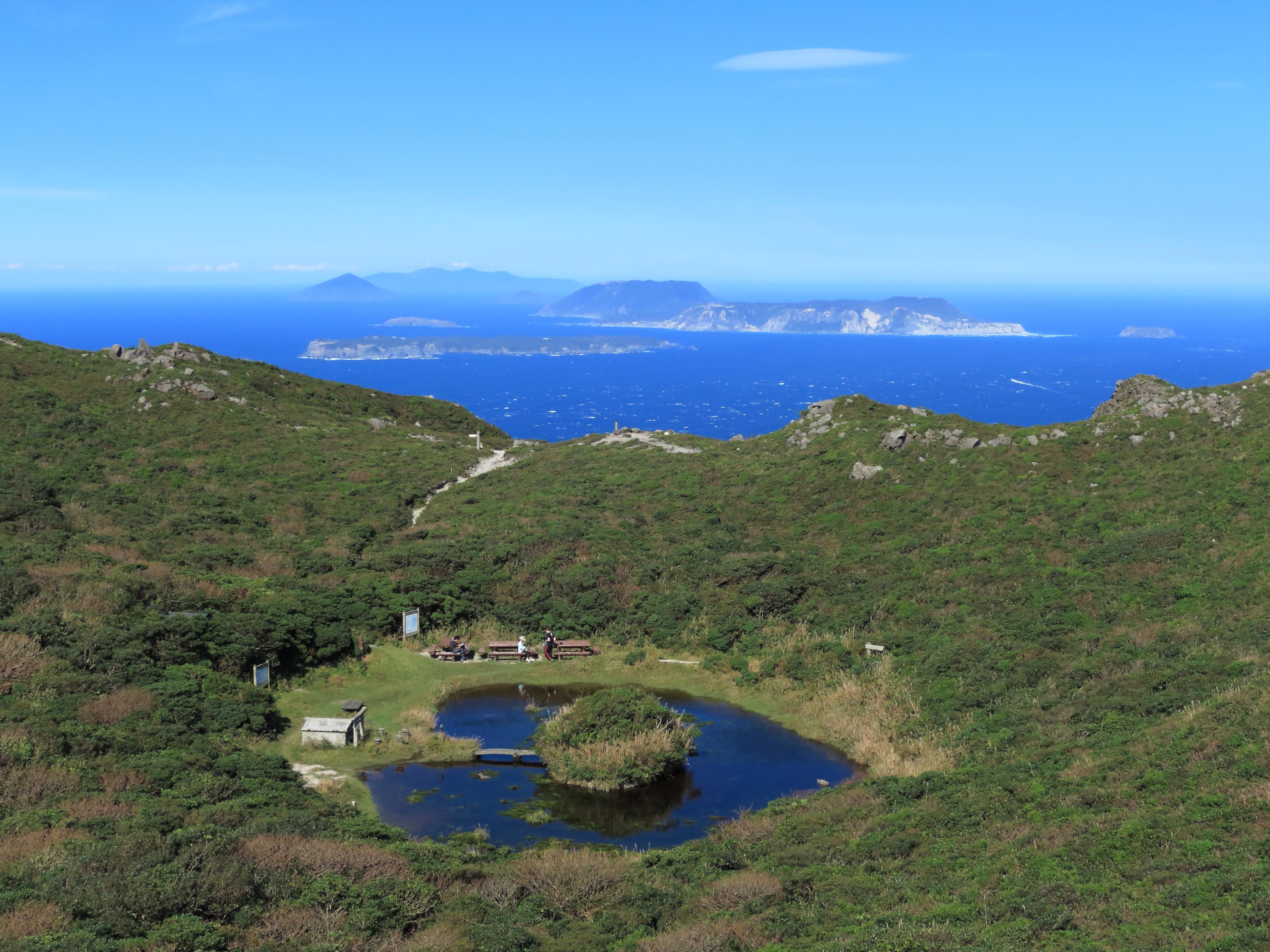 Mt. Tenjo Hiking Tour on Kozushima island -Rakuten Travel Experiences