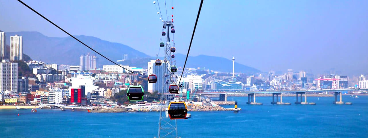 釜山観光満喫1日ツアー（松島海上ケーブルカー／甘川文化村／繁華街の