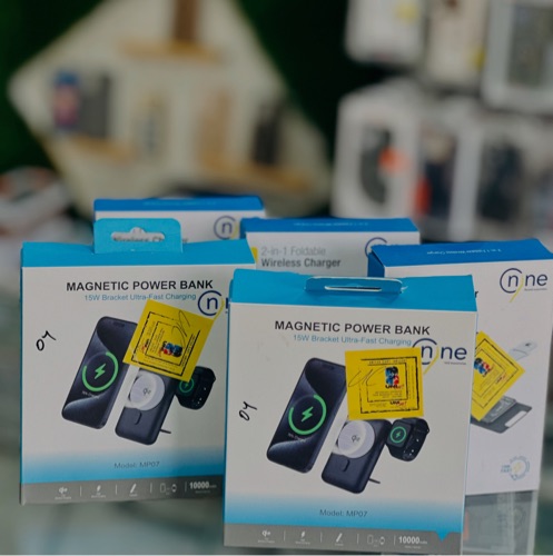 WIRELESS POWER BANK WITH CHARGER