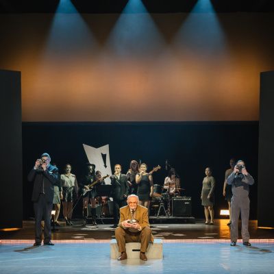 DEŽO HOFFMANN: Fotil som Beatles