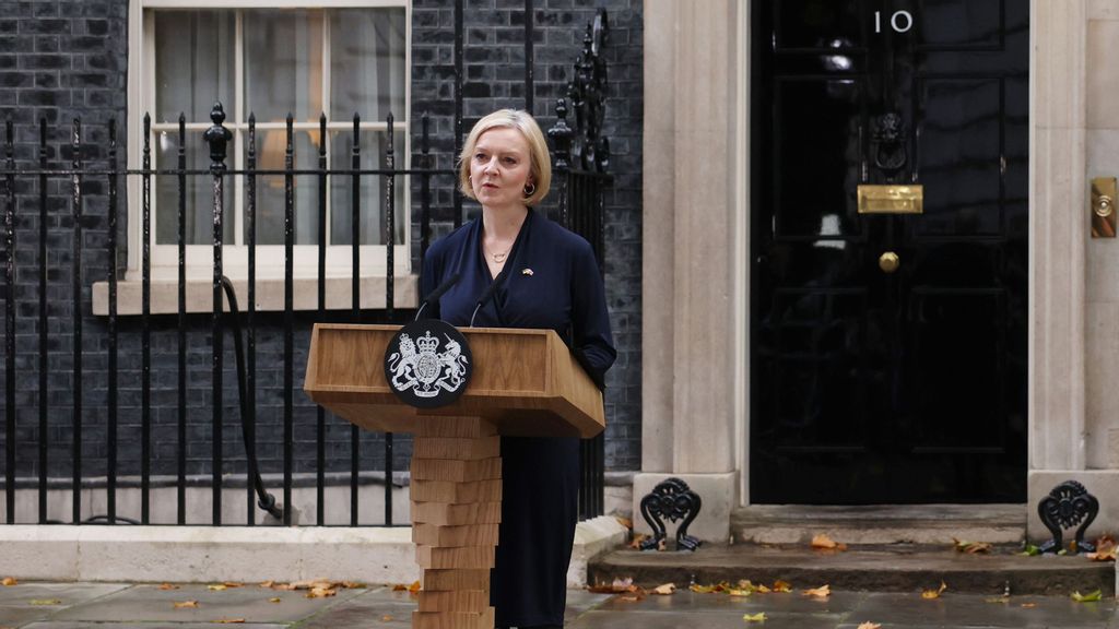 Prime Minister Liz Truss delivers her resignation speech at Downing Street on October 20, 2022 in London, England. Liz Truss has been the UK Prime Minister for just 44 days and has had a tumultuous time in office. PHOTO BY ROB PINNEY/GETTY IMAGES