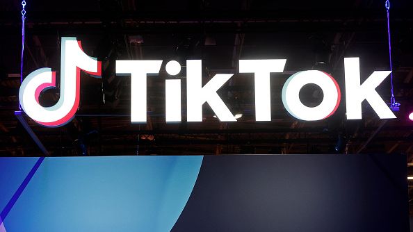 The logo of the mobile video sharing and social networking application TikTok, displayed during Paris Games Week 2022, in Paris, Frances on November 01, 2022. After two years of absence linked to the Covid-19 pandemic, Paris Games Week made a comeback. CHESNOT/GETTY IMAGES 