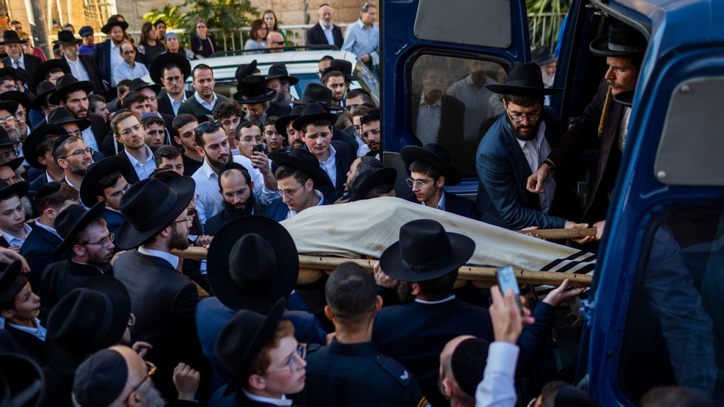 Three Killed In Israel Attack That Suggests A Change In Terrorist Tactics