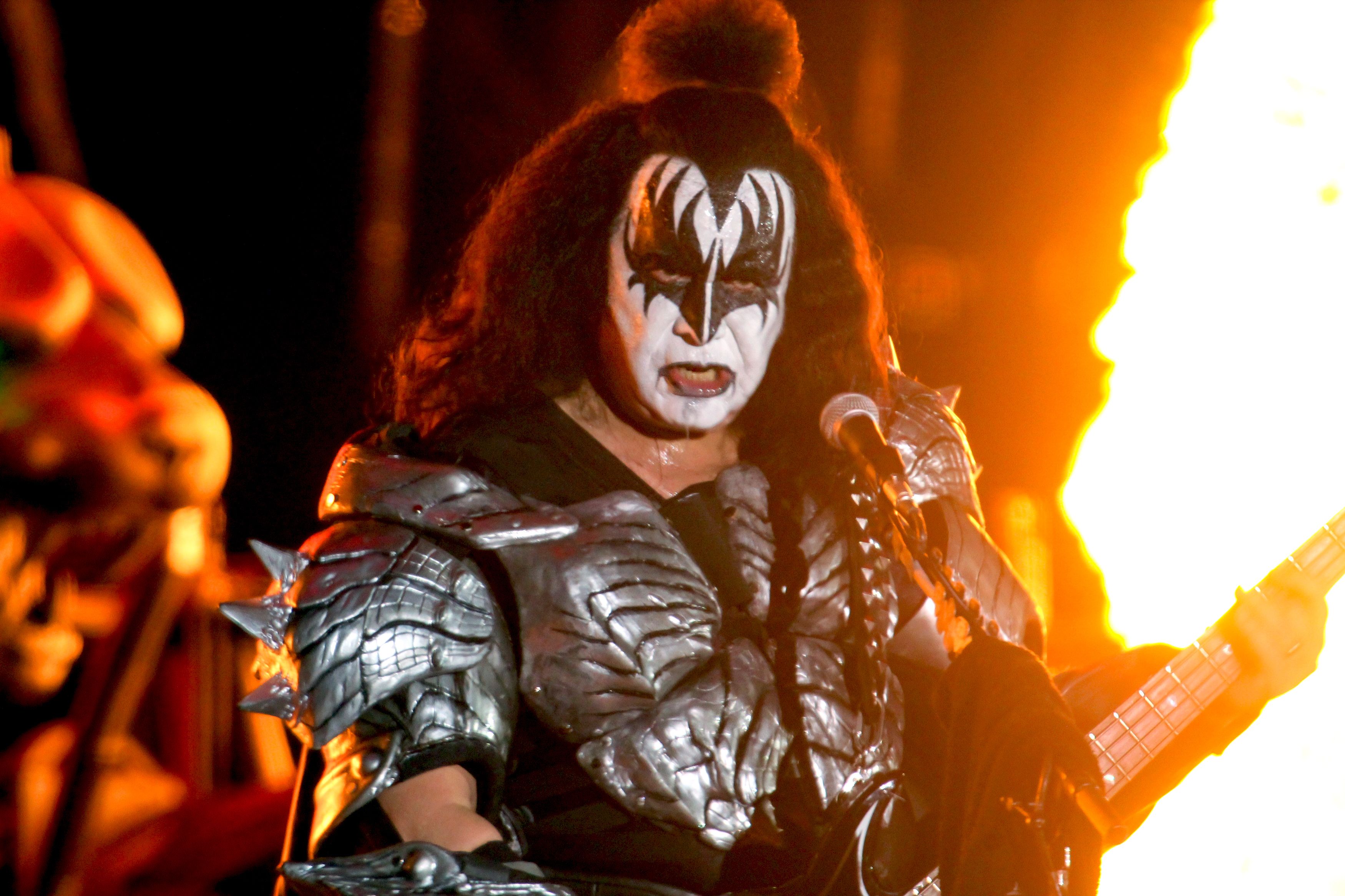 Gene Simmons as the guest of honor to unveil the mural of a Polish Catholic holocaust hero