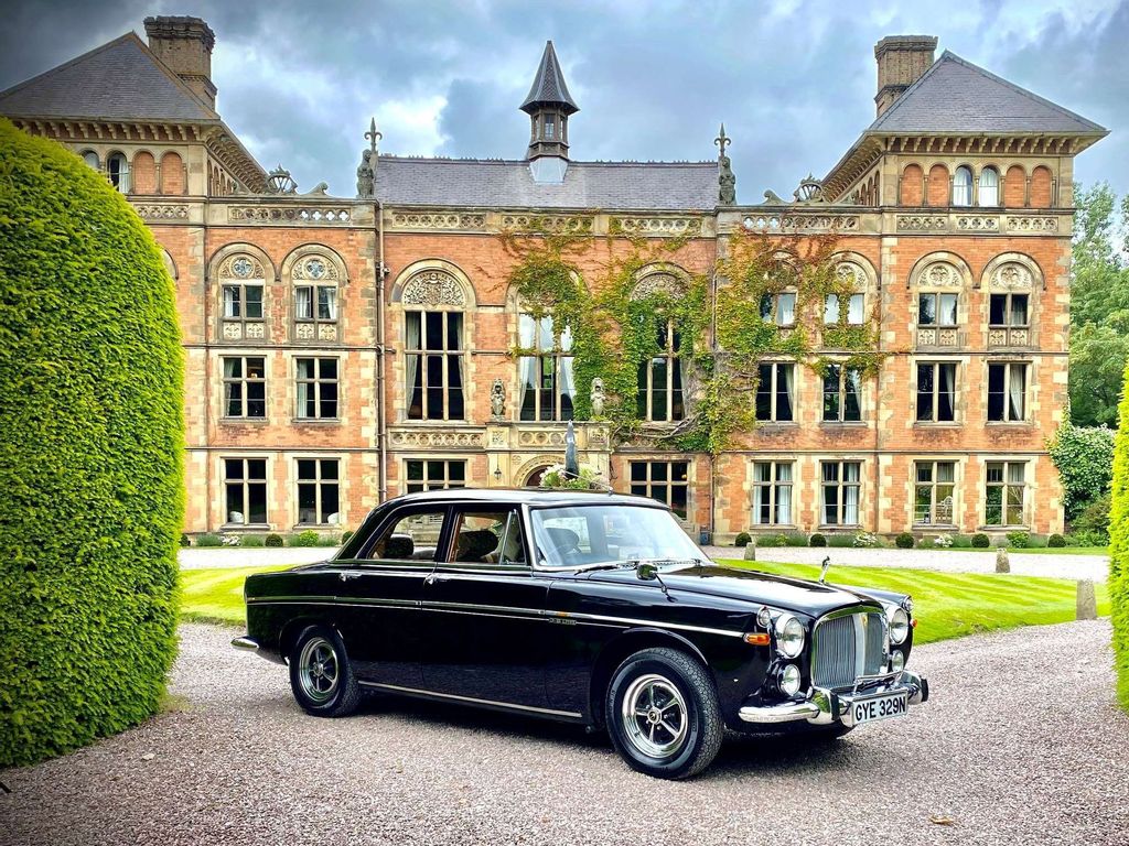Historic car that took Maggie Thatcher to the Queen is at auction