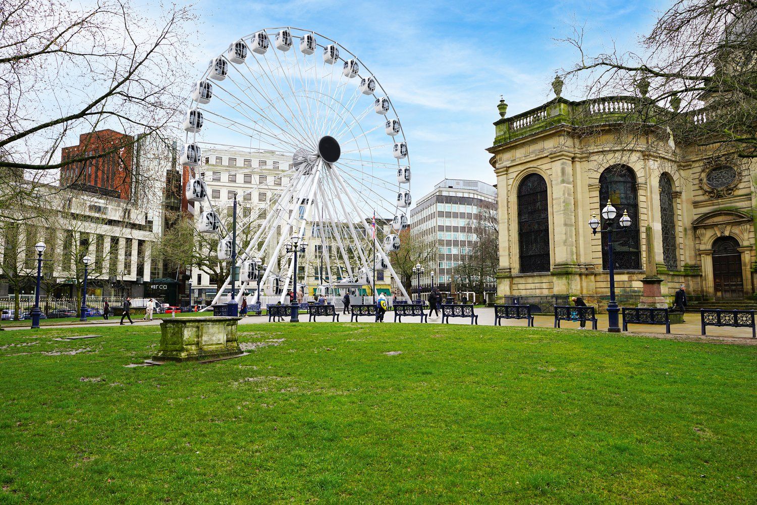 Cathedral Square Wheel opens its gates in the historic grounds of Birmingham Cathedral, locally known as Pigeon Park, situated on Colmore Row. CATHEDRAL SQUARE WHEEL