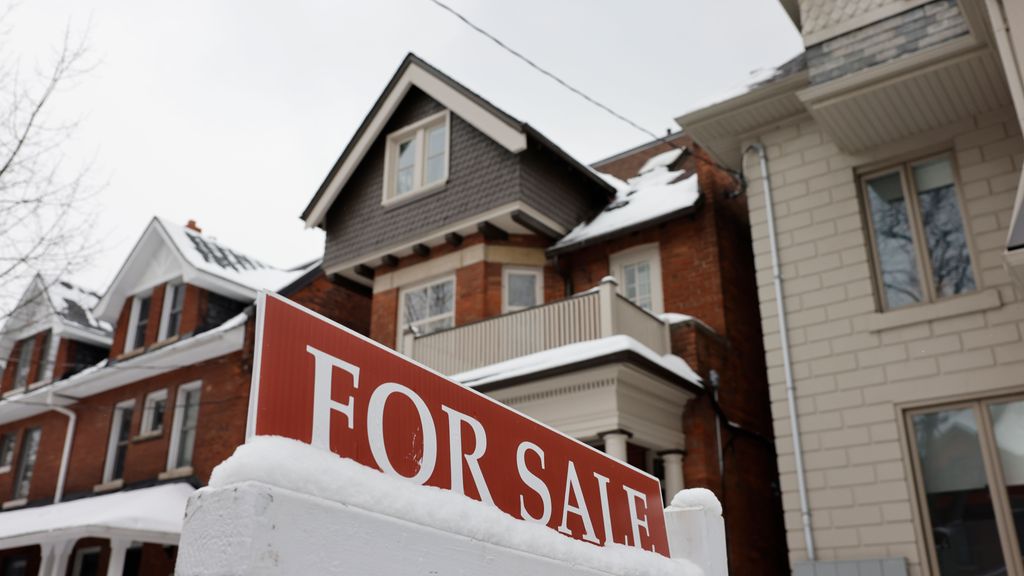       A FOR SALE sign is displayed outside a property on Brunswick Ave. in Toronto. The Midwest was the only region to record an improvement in sales, whereas sales in the South and West saw a decline, and the Northeast remained unchanged. LANCE MCMILLAN/TORONTO STAR VIA GETTY IMAGES. 