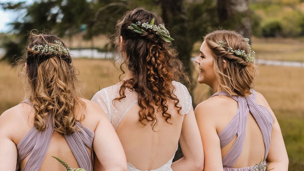 In 2010, Jen Glantz graduated from the University of Central Florida with a diverse degree in English, poetry, and journalism. But it was her skill set as a bridesmaid that proved lucrative. PHOTO BY SINCERELY MEDIA/UNSPLASH