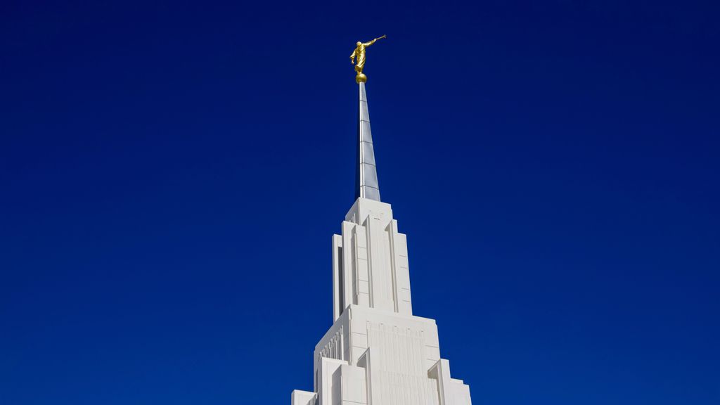       A shot of the Mormon temple in Idaho Falls, Idaho. The Mormon church was accused of misusing charity funds for investements, stocks, and bonds. (BRUNO DELFINO/UNSPLASHED) 