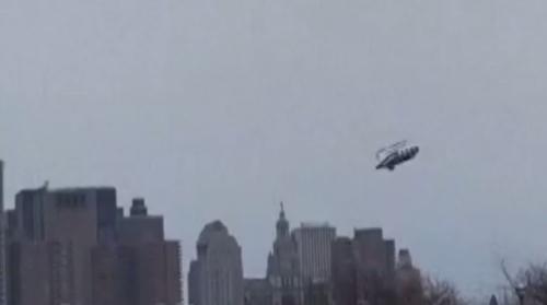 美國觀光直升機墜落紐約哈德遜河 6人死亡