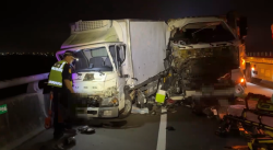 麻豆台84線快速道路3貨車相挵 1死、2人著傷