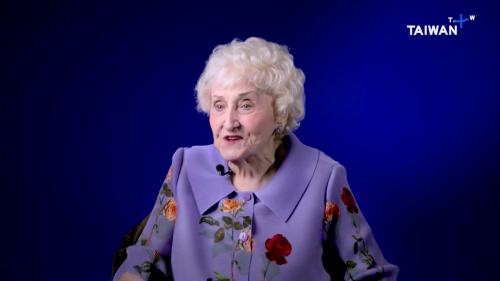 空中英語教室創辦人 彭蒙惠食到98歲過身