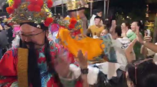 嘉義民雄大士爺祭 在地望普渡辦桌繼續傳承