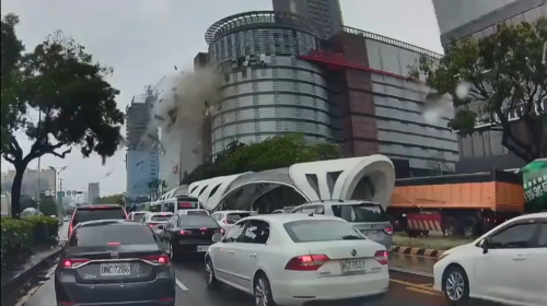 臺中新光三越爆炸案 起訴總公司副理等13人