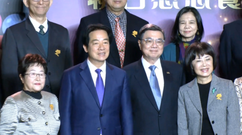 台灣社福總盟辦餐會 理事長：新財劃法害民主