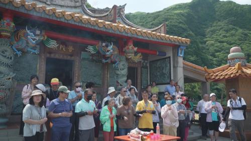 龜山島重新開放觀光，島嶼居民上島走揣往過生活記憶｜青春咱的夢