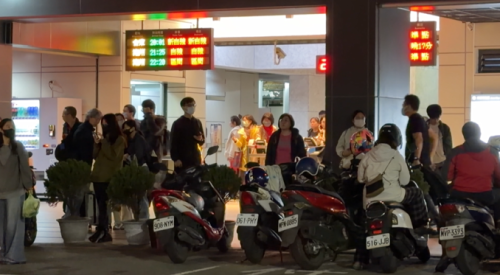 臺鐵昨暝電車線落去、山海線停駛 透早恢復通車