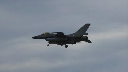 花蓮透早傳出兩聲爆炸 空軍：F-16飛過的音爆