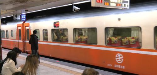 過年疏運 臺鐵增加256幫車、高鐵運量提懸3成