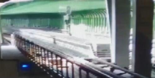 電纜爆炸衝白煙 臺中捷運昨昏全線停駛3分鐘