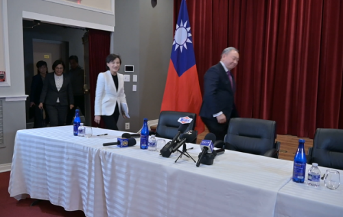 金融時報:臺美對等貿易 晶片條文無列入協議